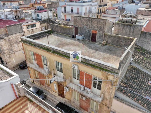 appartamento in vendita a Rosolini