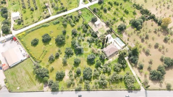 terreno edificabile in vendita a Rosolini