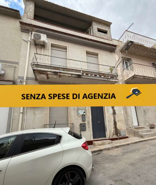 casa indipendente in vendita a Rosolini
