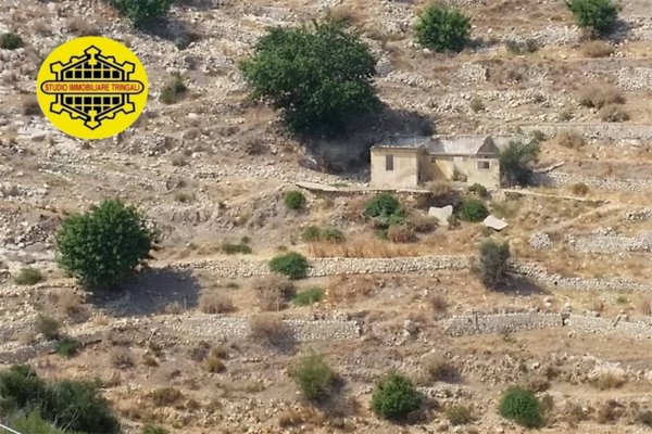 casa indipendente in vendita a Rosolini