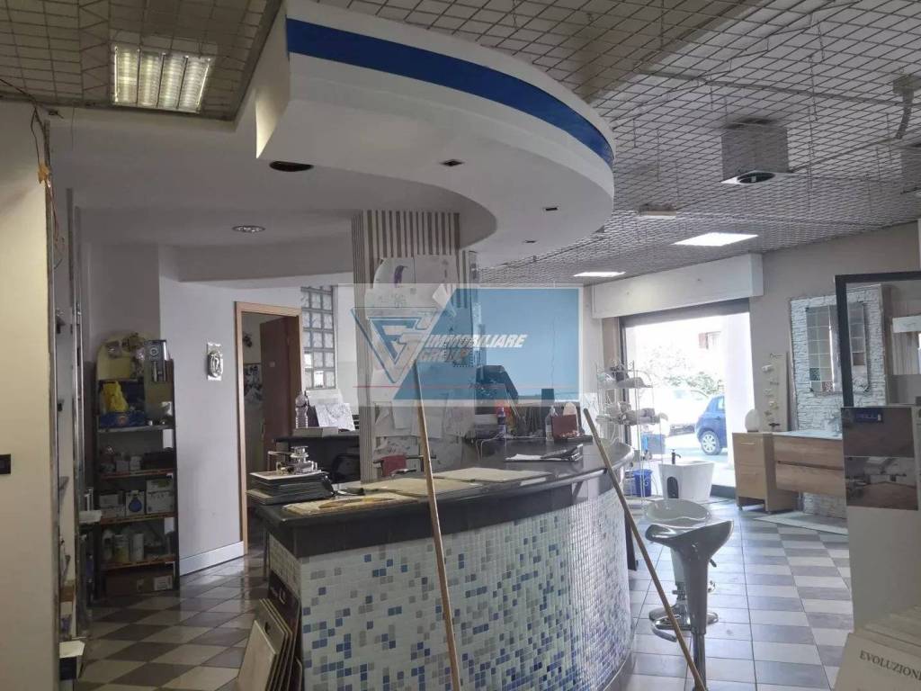 negozio in vendita a Rosolini
