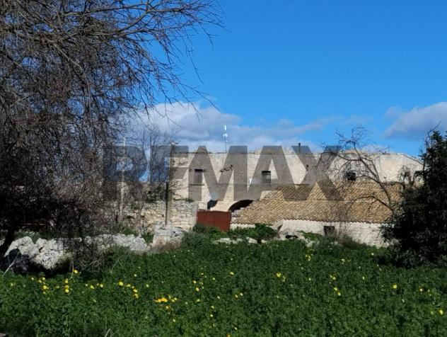 casa indipendente in vendita a Rosolini