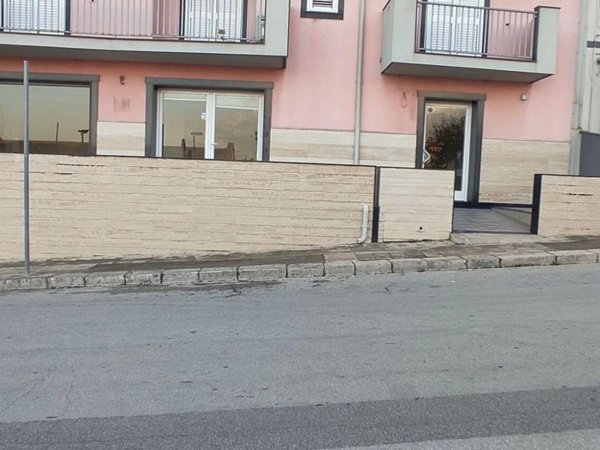 negozio in vendita a Rosolini
