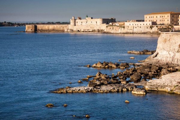 appartamento in vendita a Siracusa in zona Isola Ortigia