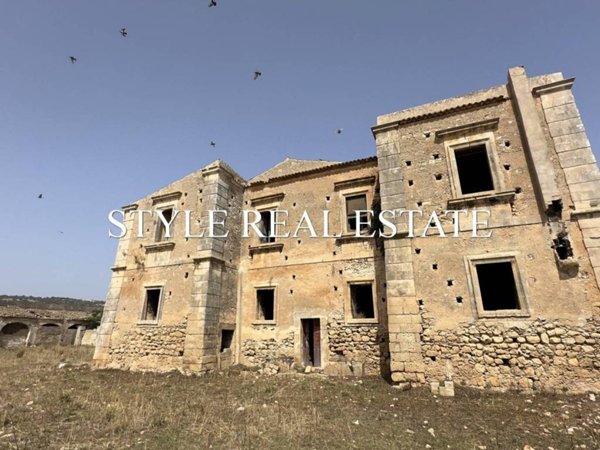 casa indipendente in vendita a Siracusa in zona Cassibile