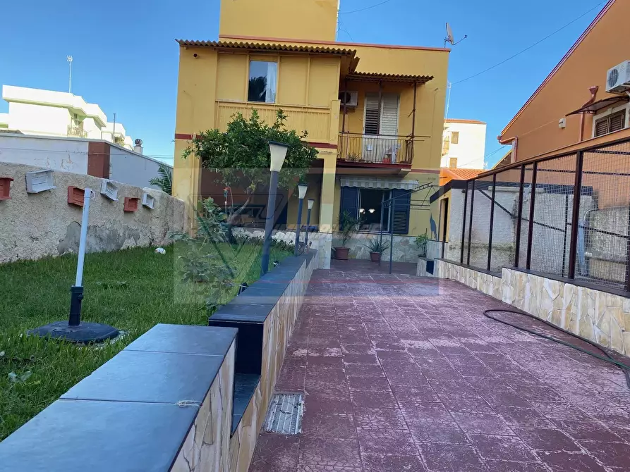 casa indipendente in vendita a Siracusa in zona Grottasanta