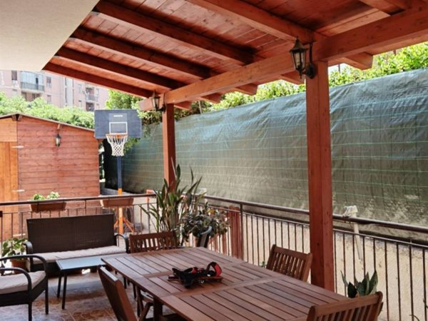 casa indipendente in vendita a Siracusa in zona Grottasanta
