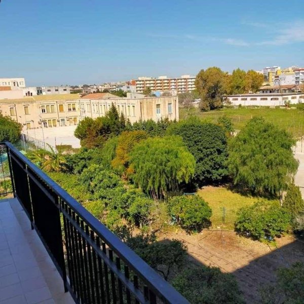 appartamento in vendita a Siracusa in zona Borgata