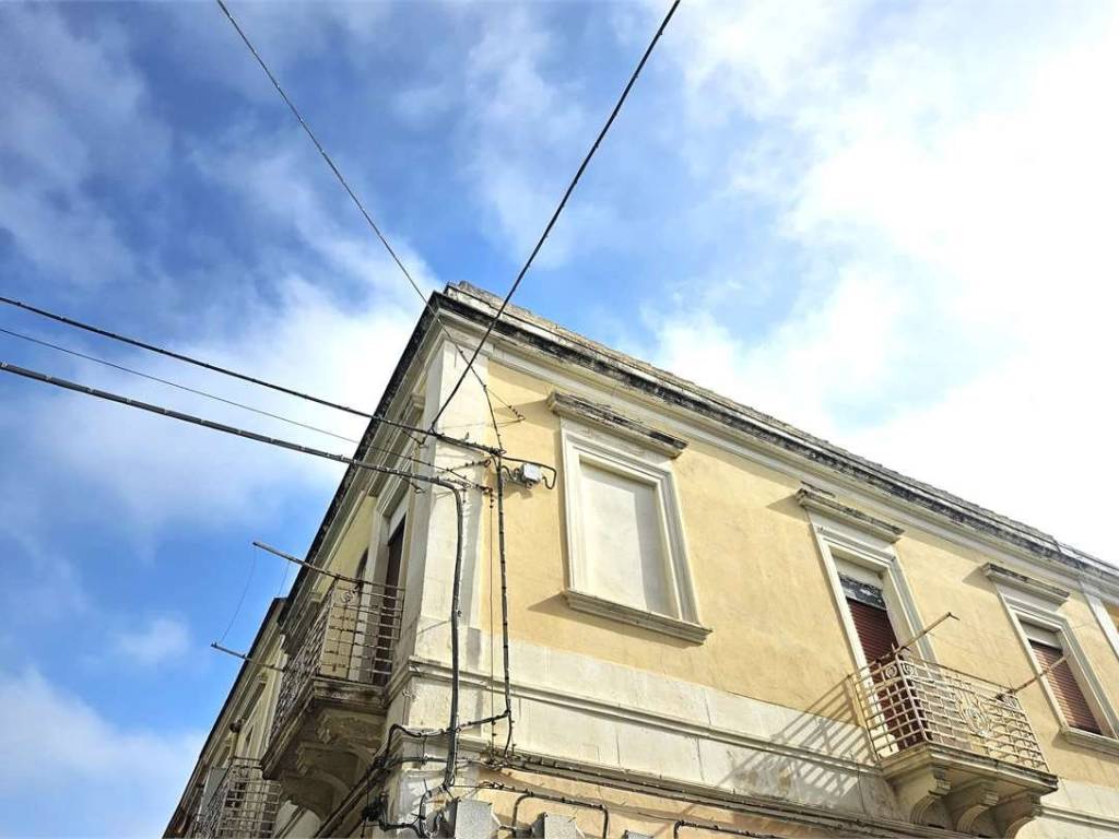 appartamento in vendita a Siracusa in zona Borgata