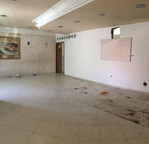 negozio in vendita a Siracusa in zona Targia