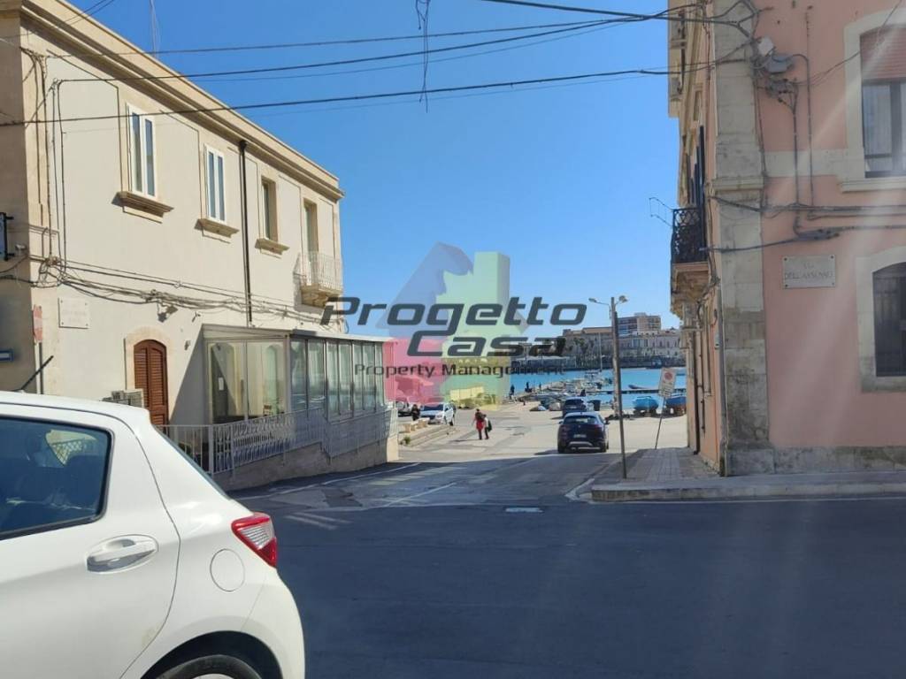 appartamento in vendita a Siracusa in zona Centro Città