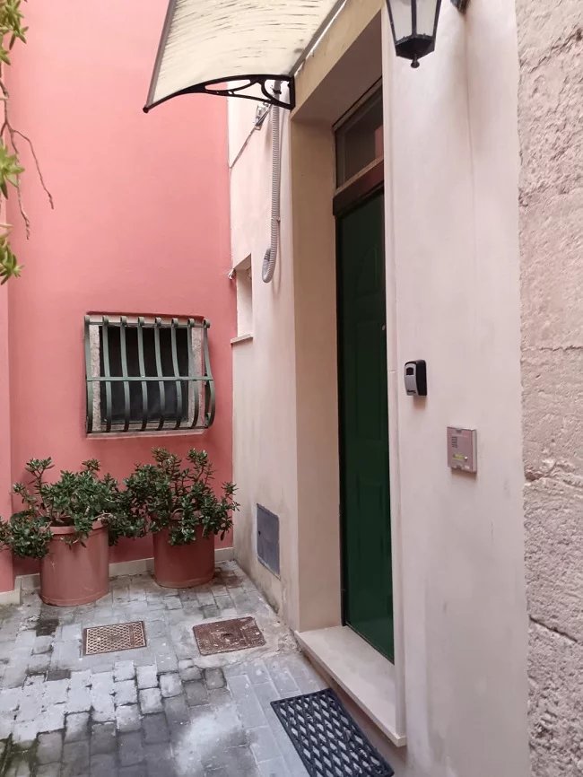 casa indipendente in vendita a Siracusa in zona Isola Ortigia