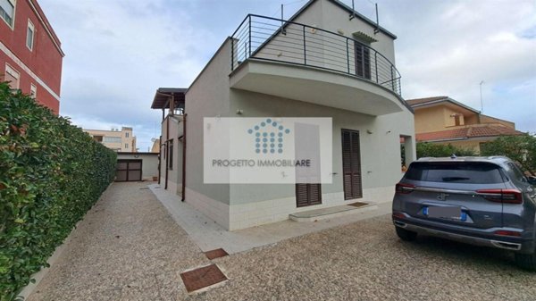 casa indipendente in vendita a Siracusa in zona Scala Greca