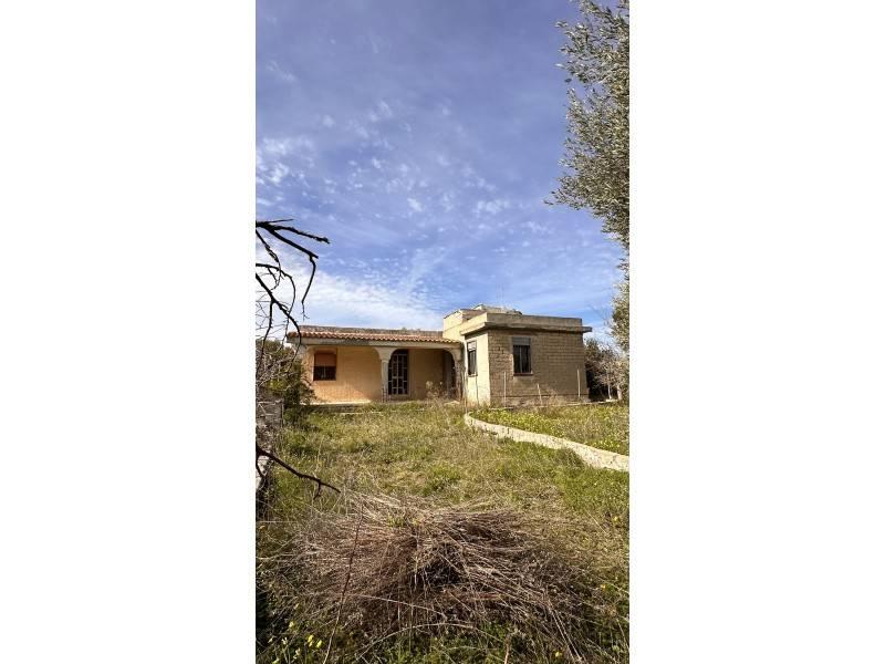 casa indipendente in vendita a Siracusa in zona Isola / Plemmirio