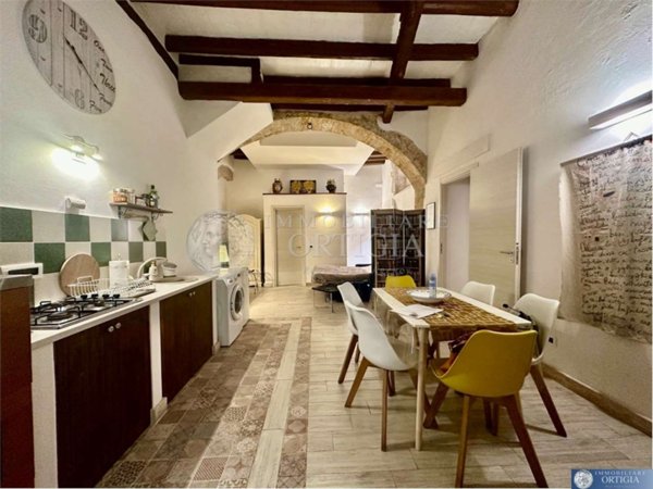 appartamento in vendita a Siracusa in zona Isola Ortigia