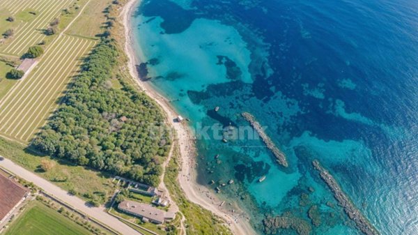 casa indipendente in vendita a Siracusa in zona Isola / Plemmirio