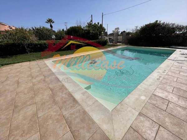 casa indipendente in vendita a Siracusa in zona Isola / Plemmirio