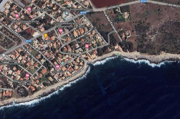 casa indipendente in vendita a Siracusa in zona Fontane Bianche