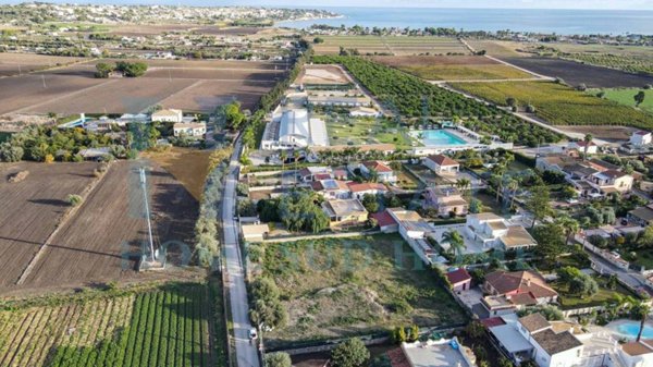 terreno agricolo in vendita a Siracusa in zona Isola Ortigia