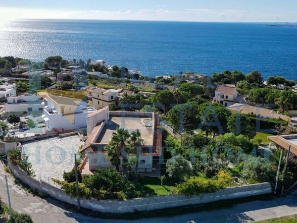 villa in vendita a Siracusa in zona Isola Ortigia