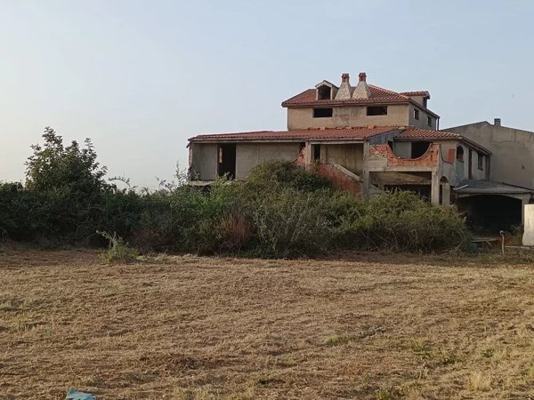 casa indipendente in vendita a Siracusa in zona Borgata