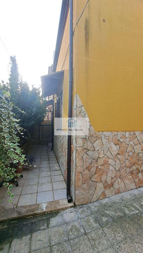 casa indipendente in vendita a Siracusa in zona Scala Greca