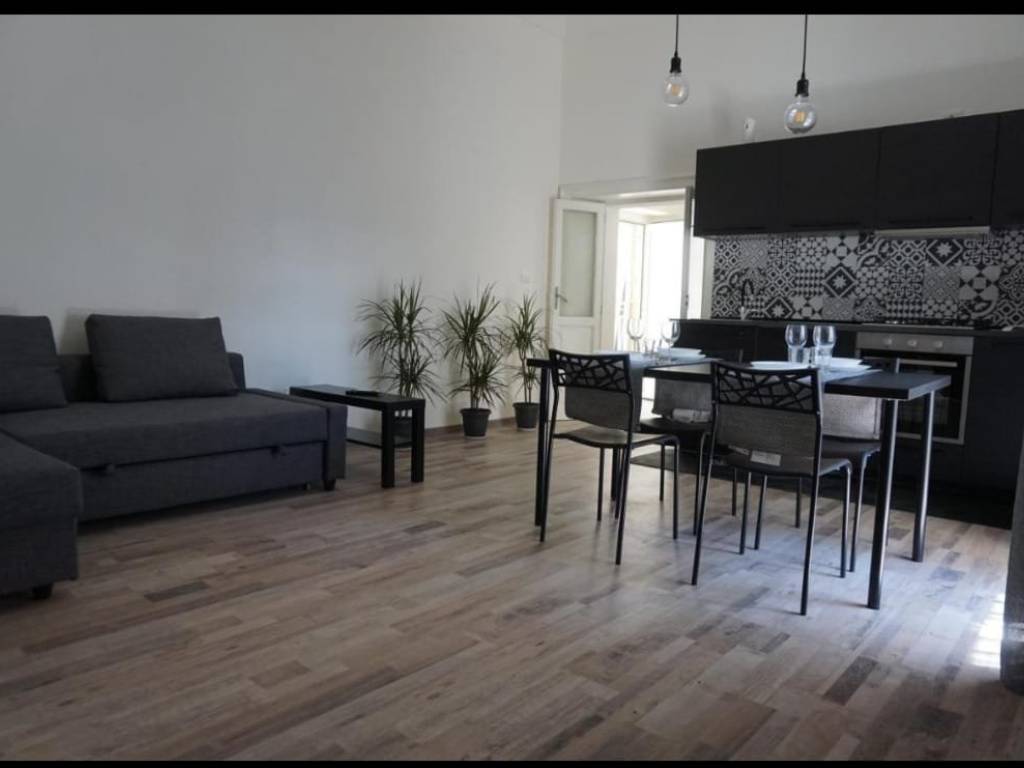 appartamento in vendita a Siracusa in zona Isola Ortigia