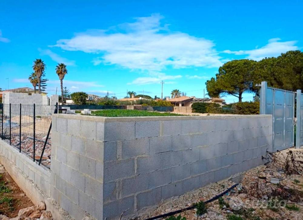 casa indipendente in vendita a Siracusa in zona Isola / Plemmirio