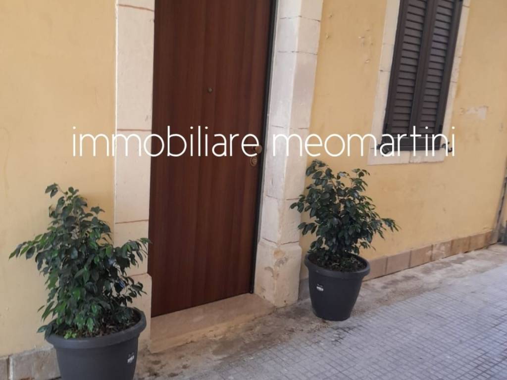 appartamento in vendita a Siracusa in zona Borgata