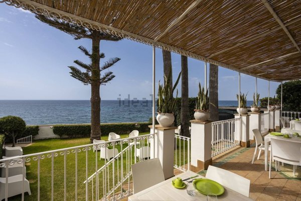 casa indipendente in vendita a Siracusa in zona Fontane Bianche