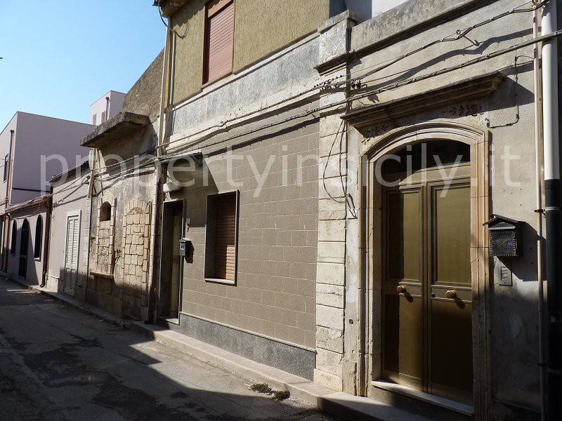 casa indipendente in vendita a Siracusa in zona Cassibile