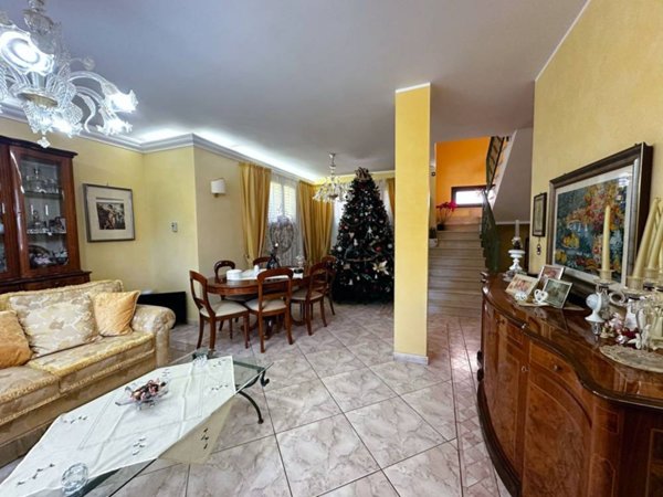casa indipendente in vendita a Siracusa in zona Belvedere