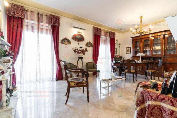 appartamento in vendita a Siracusa in zona Centro Città
