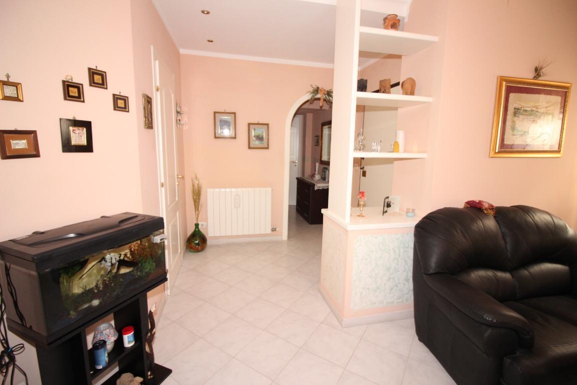 casa indipendente in vendita a Siracusa in zona Scala Greca