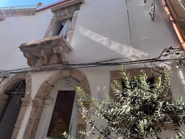 appartamento in vendita a Siracusa in zona Isola Ortigia