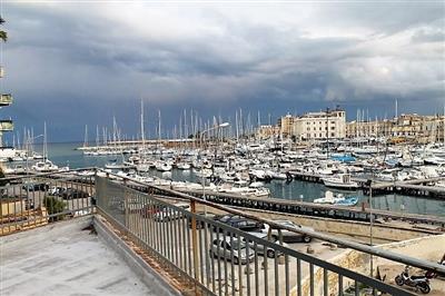 appartamento in vendita a Siracusa in zona Isola Ortigia