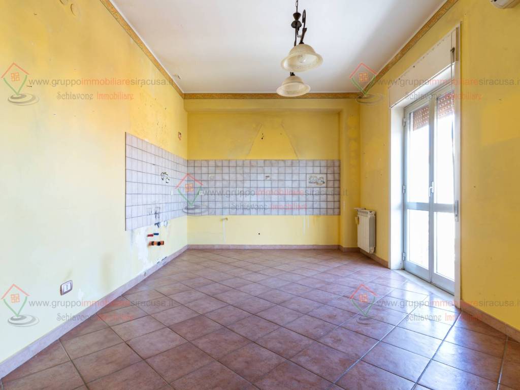 appartamento in vendita a Siracusa in zona Grottasanta