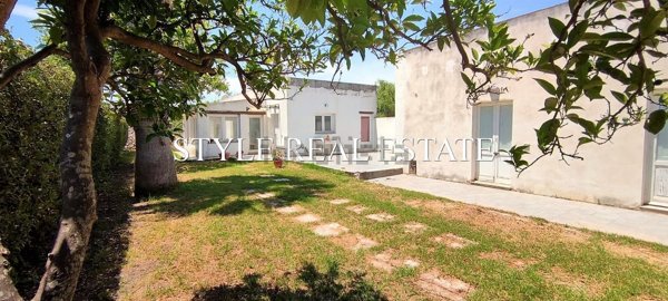 casa indipendente in vendita a Siracusa in zona Isola / Plemmirio