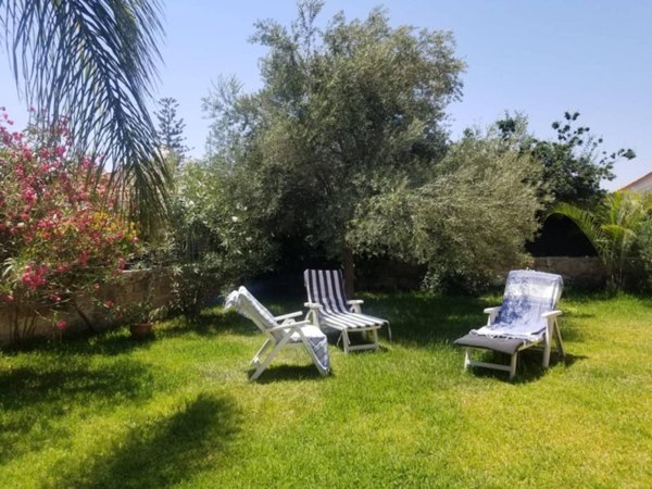 casa indipendente in vendita a Siracusa in zona Arenella