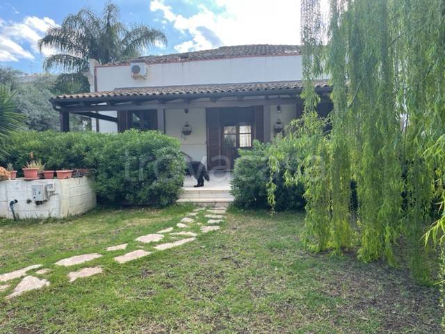 casa indipendente in vendita a Siracusa in zona Scala Greca