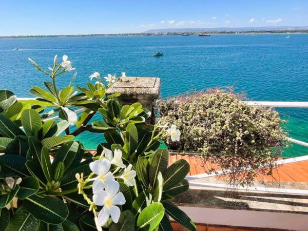 appartamento in vendita a Siracusa in zona Isola Ortigia
