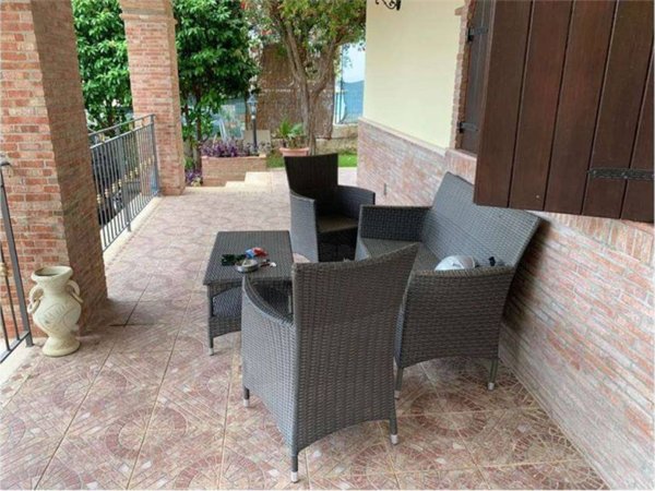 casa indipendente in vendita a Siracusa in zona Fontane Bianche