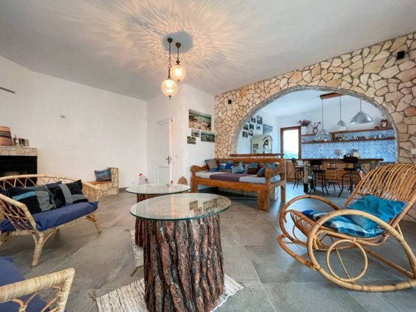 casa indipendente in vendita a Siracusa in zona Isola / Plemmirio