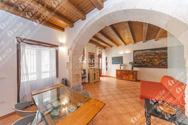 appartamento in vendita a Siracusa in zona Isola Ortigia
