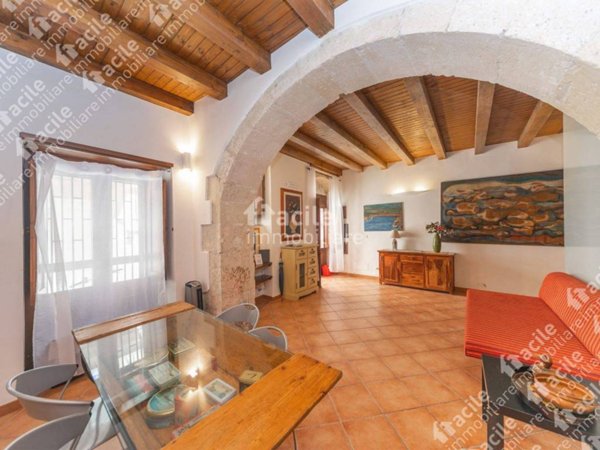 appartamento in vendita a Siracusa in zona Isola Ortigia
