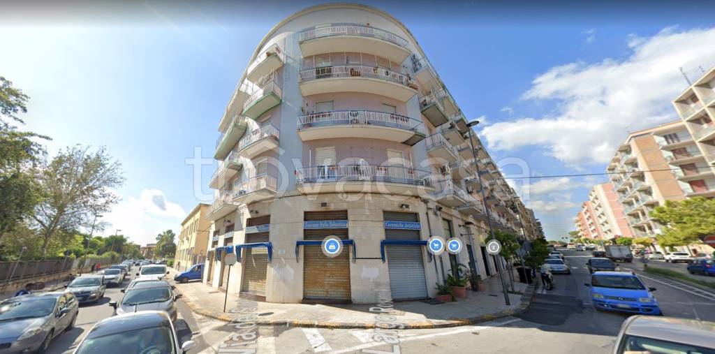 negozio in vendita a Siracusa in zona Centro Città