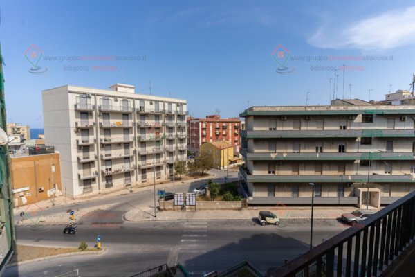 appartamento in vendita a Siracusa in zona Grottasanta