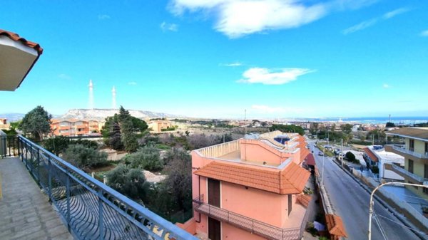 appartamento in vendita a Siracusa in zona Belvedere