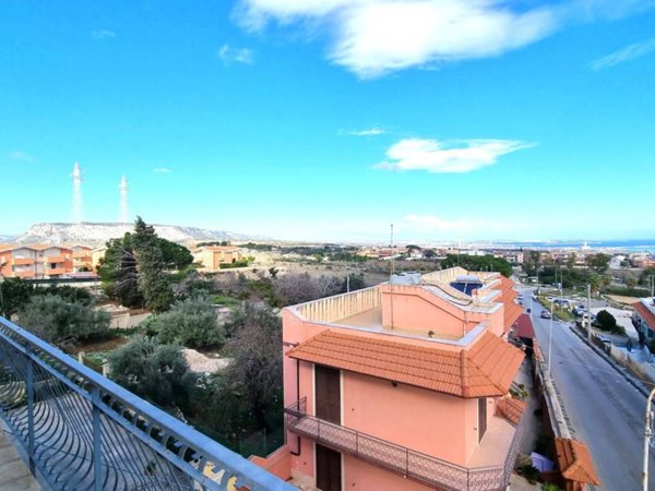 appartamento in vendita a Siracusa in zona Belvedere