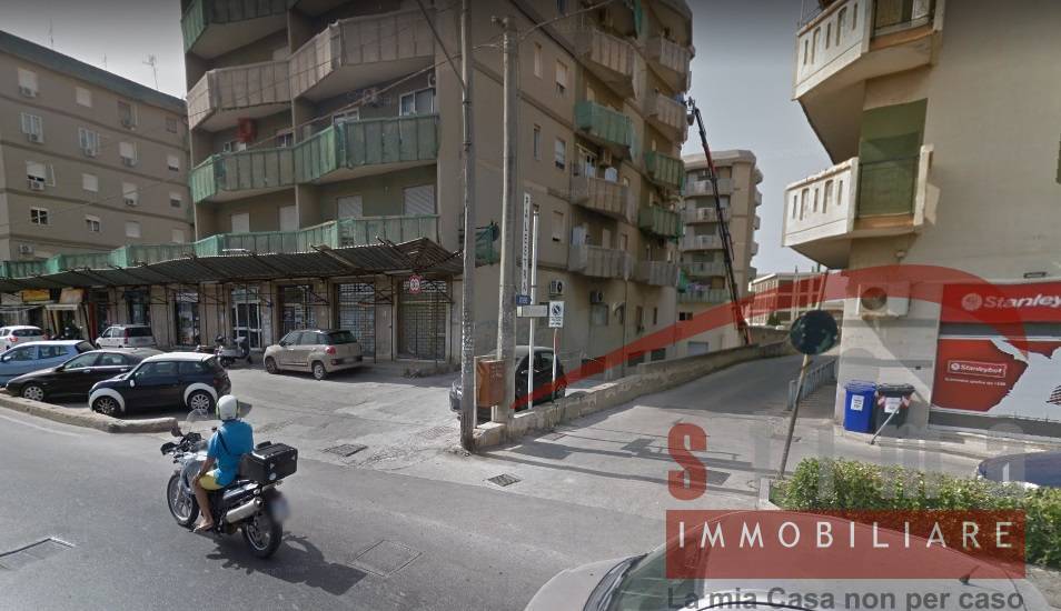 locale commerciale in vendita a Siracusa in zona Scala Greca